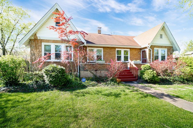 Brick House Painting